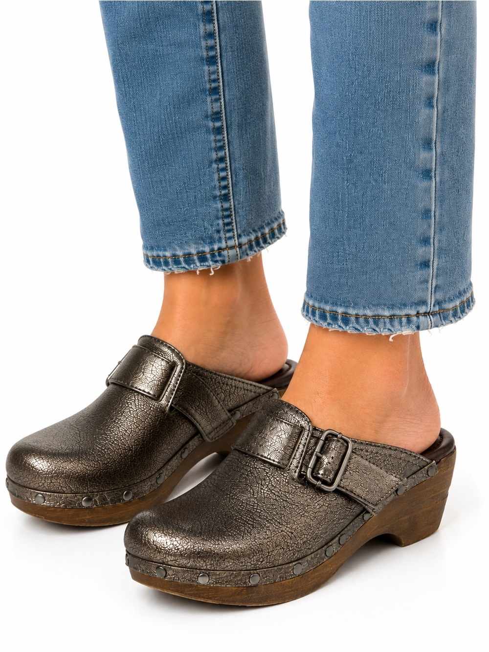 Nurture Libby Metallic Pewter Leather Buckle Clog Mules Comfort Shoes Women’s 7M